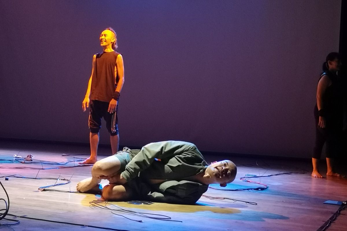 Roy Julian Is Holding Back One Work for a Performance Next Year