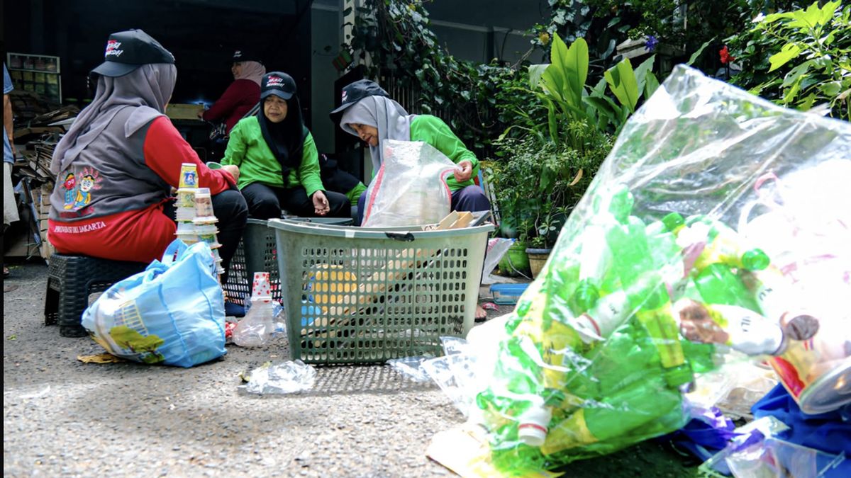 Jakarta 2026 Waste-Sorting and Processing Heroes: Real-World Action with Impact