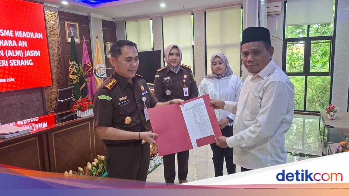 Restorative Justice: Assault Suspect in Serang Must Clean a Mosque