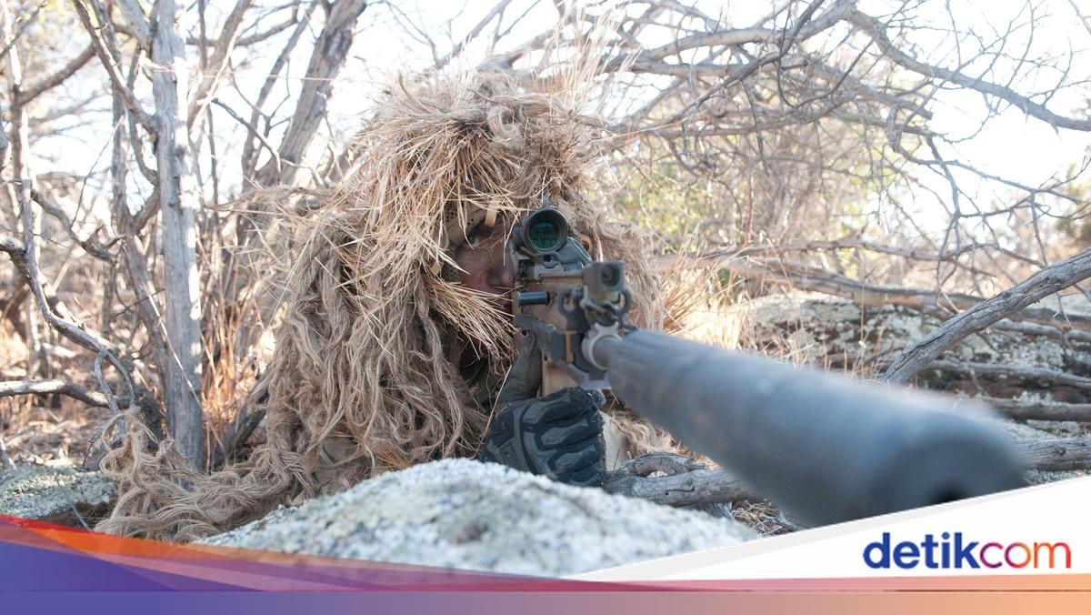 Indonesian Navy Discusses Plan to Form Sniper Battalion