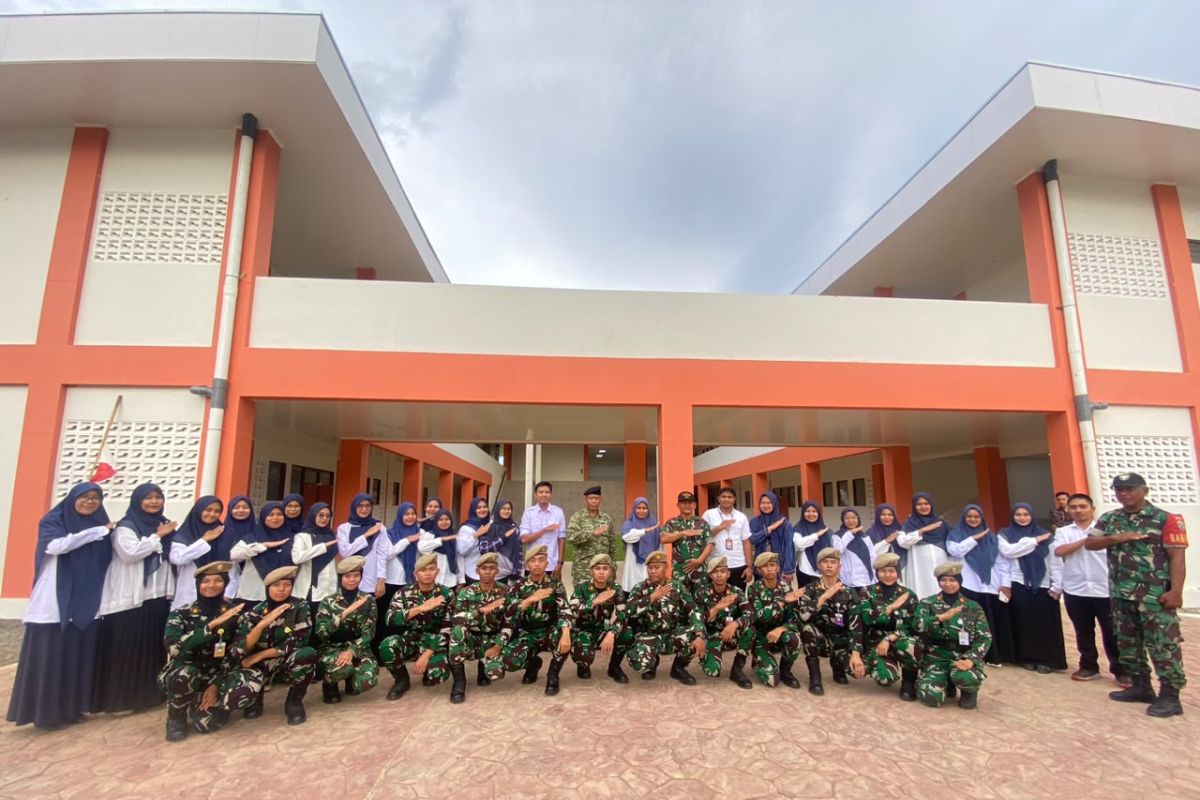 Unhan Cadets Encourage Students at Aceh’s SRT 3 to Learn