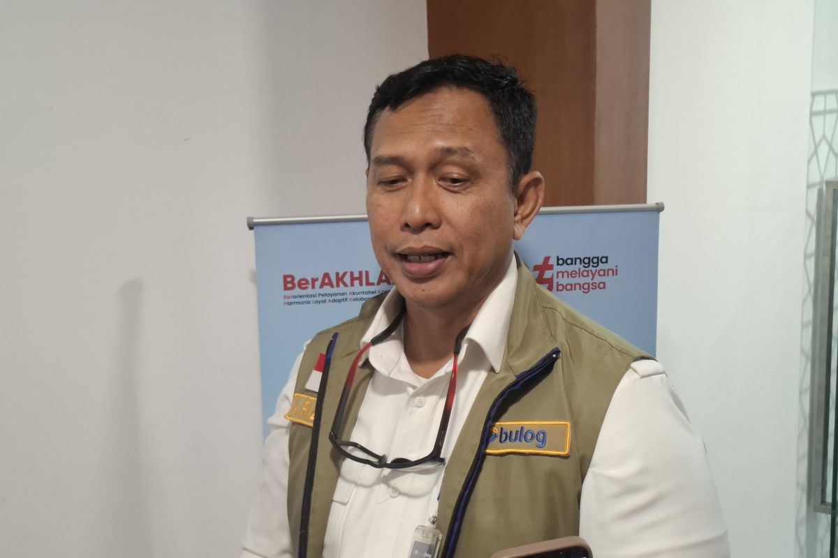 Bulog Vows to Continue Buying Paddy Without Limit Despite Exceeding Target