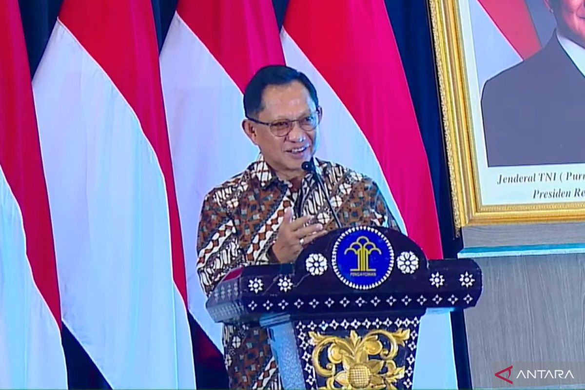 Tito Calls for More Proactive Legislation