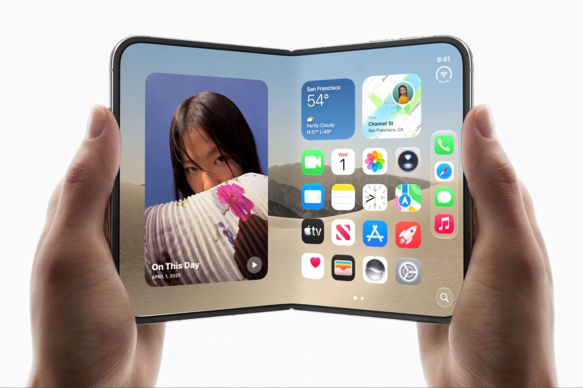 iPhone Duo Uses Dual Batteries and a Hinge Design