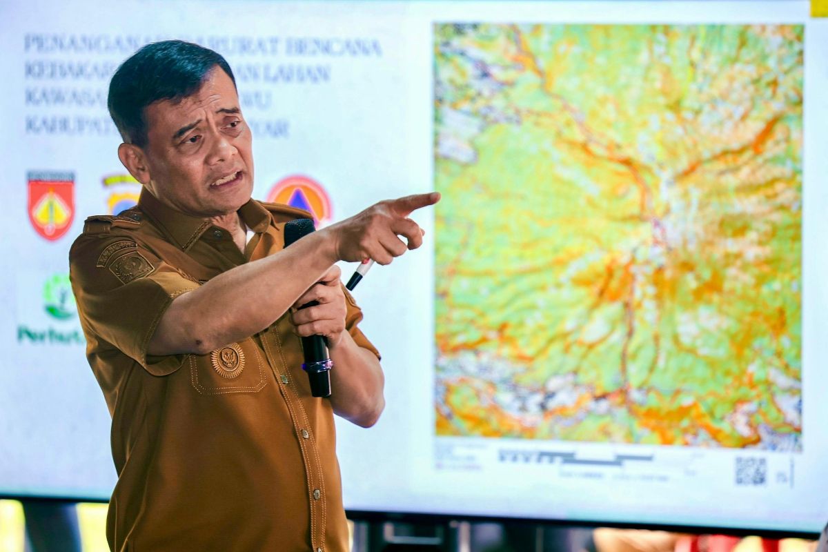 Central Java Governor: Only One Fire Hotspot Remains on Mount Lawu