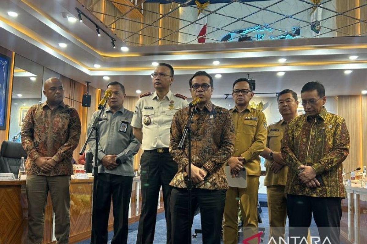 Deputy Communications Minister Highlights Three Critical Issues in Population Administration Bill